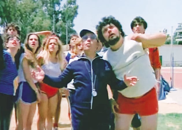 Σκηνή από την ταινία «Ρόδα, τσάντα και κοπάνα»