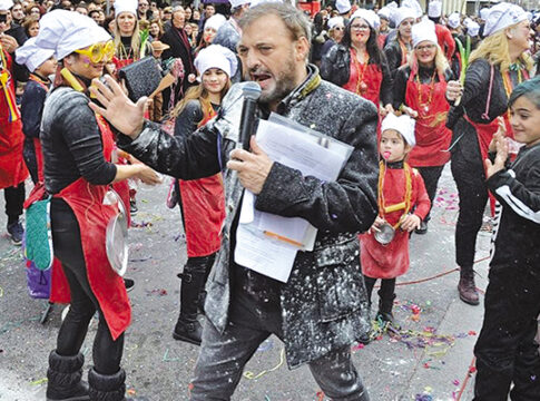 Μπουγέλωσαν τον Φερεντίνο