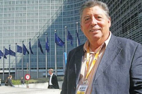 «Γαμπρός» ο Βλαχοδημητρόπουλος