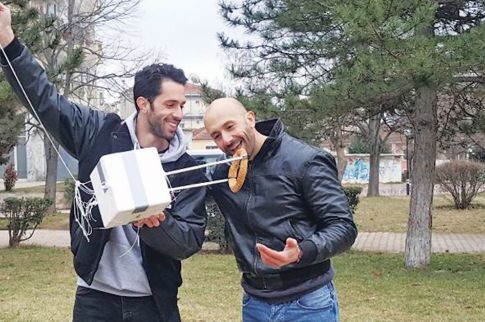 Κουλούρι πήγε στη στρατόσφαιρα και γύρισε