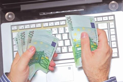 4+1 «αγκάθια» για τις 120 δόσεις