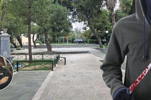 Κάρφωσαν στην καρδιά 19χρονο μπροστά στα μάτια της φίλης του