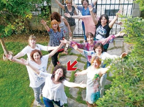 Θεσσαλονικιά κάνει τον κόσμο να γελάει μέχρι δακρύων!