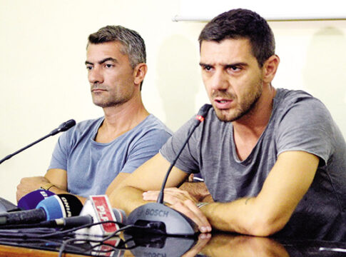 Φούτμπολ Λιγκ: Στη γωνία οι ομάδες