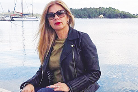 Πρώην αστυνομικός σκότωσε τη γυναίκα του τυφλωμένος από ζήλια