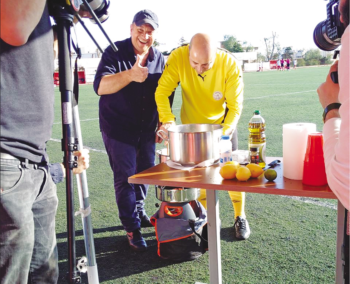 Με τον Σεφερλή σε φιλανθρωπικό αγώνα ποδοσφαίρου