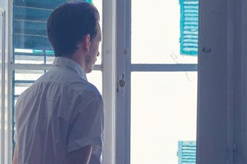 Ψυχανάλυσέ το: «Αιχμάλωτοι» της αγοραφοβίας