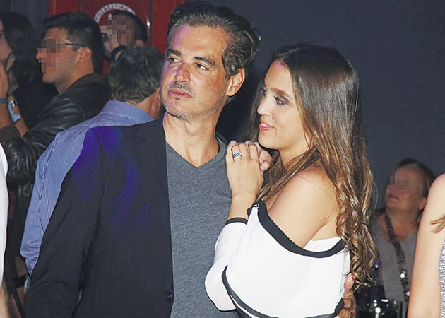 Διασκεδάζοντας με τη Φοίβη Γραμματικού