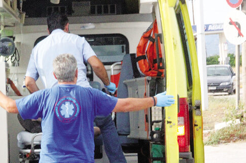 Τραγωδία! Έμεινε στον τόπο χτυπώντας το κεφάλι στο πορτμπαγκάζ του Ι.Χ. του!