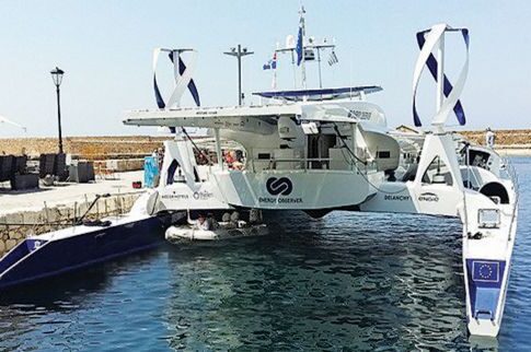 Εδεσε στα Χανιά το καταμαράν του μέλλοντος