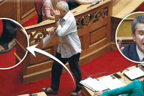 «Μπλόκο» στις φόρμες και στα σανδάλια των εθνοπατέρων