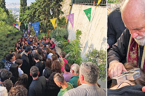 Κοσμοσυρροή για τον θαυματουργό Τίμιο Σταυρό!