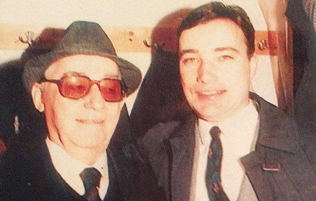 Ο Νίκος Ρίζος και ο γιος του Κώστας