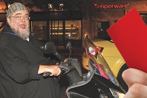 ΚΟΚΚΙΝΗ ΚΑΡΤΑ: Στον Σταμάτη Κραουνάκη