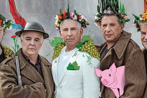 Πλάτσα πλούτσα σε πισίνα ο Φιλιππίδης