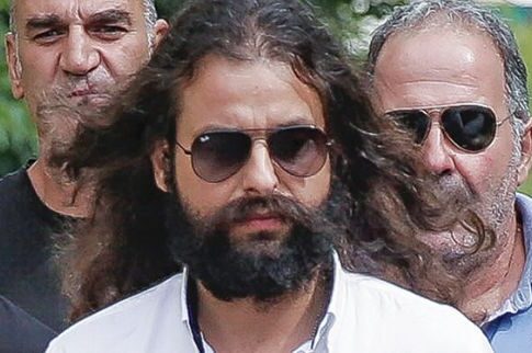Περιοριστικοί όροι σε Μπαρμπαρούση