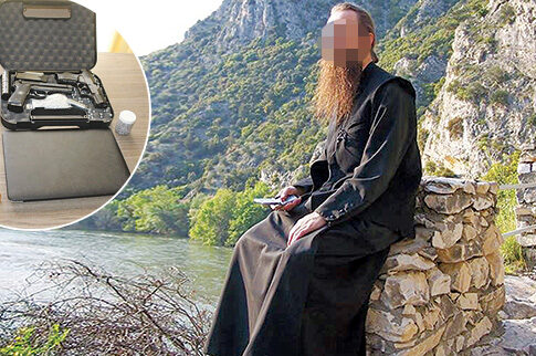 «Ευλόγησον» σε διαμέρισμα-ναό!