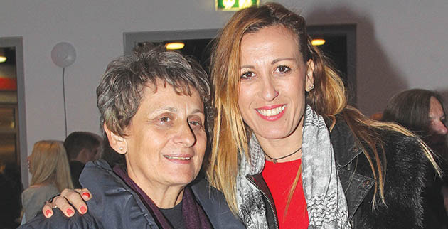 8098_pigi_devetzi_me_ti_mitera_tis_04112014