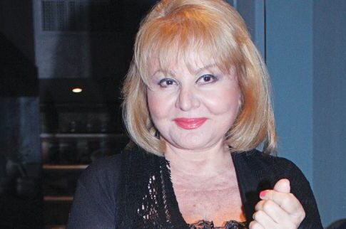 Σε... Καινούργιου(ς) δρόμους επιστρέφει η Βίκυ Παγιατάκη
