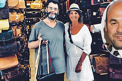 Διακοπές αλά ελληνικά για τη φρεσκοχωρισμένη Νία Βαρντάλος