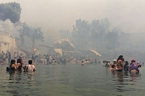 ΦΩΤΟ- ΝΤΟΚΟΥΜΕΝΤΟ: Σκηνές αποκάλυψης από το πύρινο «τέρας» που «κατάπιε» το Μάτι