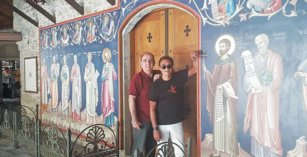 Σε μοναστήρι στα Μετέωρα