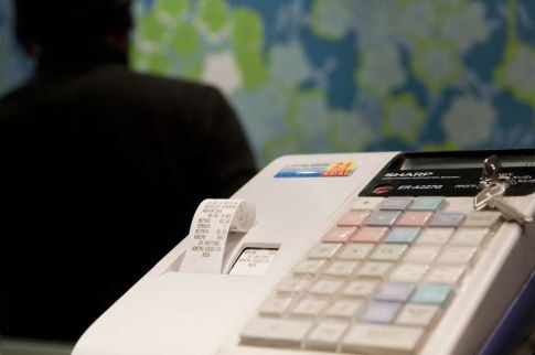 Εστιάτορας στην Κομοτηνή δεν είχε κόψει αποδείξεις αξίας 87.000 ευρώ!