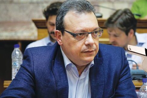 ΣΤΗ... ΣΕΝΤΡΑ: Ο Σωκράτης Φάμελλος
