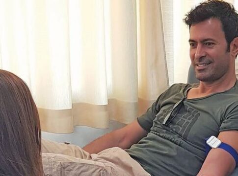 Ο Νίκος Παπαδάκης έδωσε αίμα και έστειλε μήνυμα