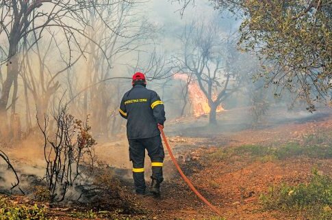 Πύρινος «εφιάλτης» στην Εύβοια