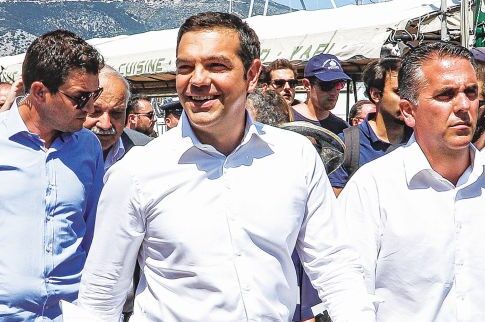Ανασχηματισμός με εκπλήξεις