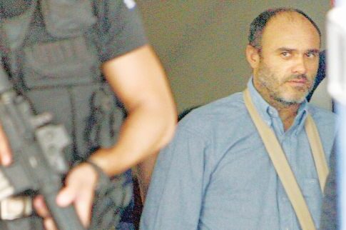 «Οχι» στον «μετρ» των αποδράσεων