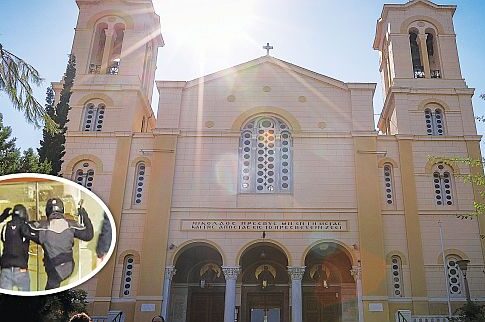 Πρωινό ντου από μέλη του Ρουβίκωνα σε εκκλησία στα Εξάρχεια