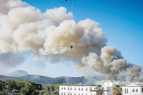 Ανυπολόγιστες οι ζημιές από την πυρκαγιά που ξέσπασε χθες στο Πανεπιστήμιο Κρήτης