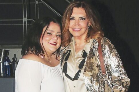 Στην «ξενιτιά» η κόρη της Ντενίση!