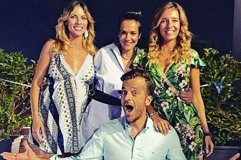 «Γαλάζιο» baby shower για τη Βούρου