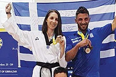 Πολύτεκνη αστυνομικίνα, άσος στο τάε κβον ντο!