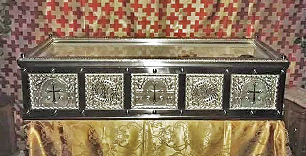 Η νέα λάρνακα