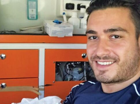 Διασώστες του ΕΚΑΒ Ρόδου έγιναν «μαιευτήρες»