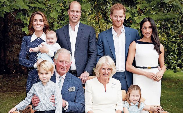 24_f1_6147120-6386451-released_today_to_mark_the_future_king_s_milestone_the_images_ta-a-57_1542147215410