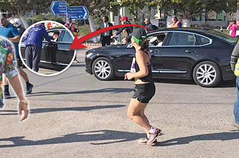 Αλτ! Περνά ο Ψινάκης με τη... λιμουζίνα