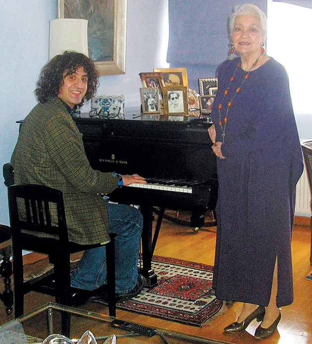 Με τον Ελληνοκαναδό συνθέτη Παναγιώτη Καρούσο