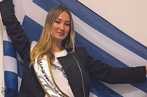 Ομορφιά που κόβει σαν Λεπίδα!