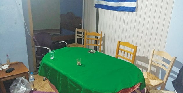 Το σπίτι μετά το «ντου» των αστυνομικών