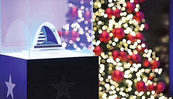 το «όσκαρ» που παρέλαβαν οι νικητές