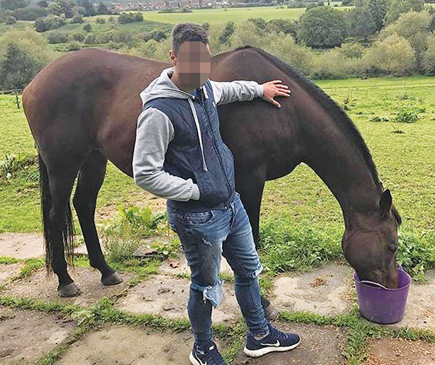 Ο 21χρονος Μανώλης