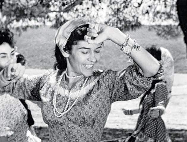 «Τσιγγάνα» στην ταινία «Λατέρνα, φτώχεια και φιλότιμο»