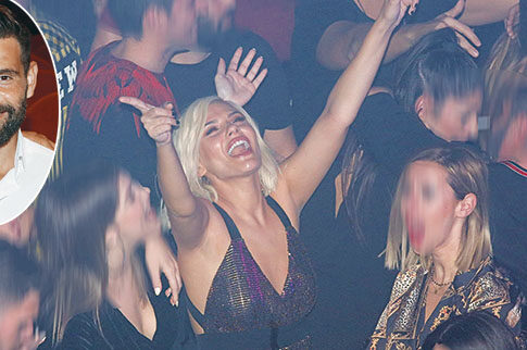 Ξεσάλωσε η single Λάουρα!