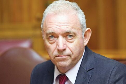 Μαχαίρωσαν φύλακα του πανεπιστημίου στου Ζωγράφου