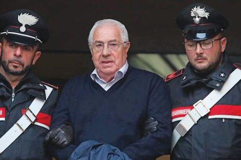 Χειροπέδες στον μεγάλο αρχηγό της Κόζα Νόστρα